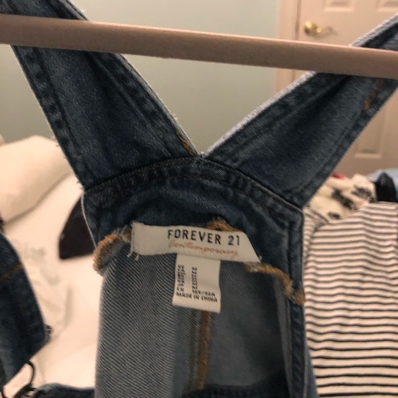 Forever 21 Dresses & Skirts - Forever 21 overall dress Forever 21 Dresses & Skirts - Forever 21 overall dress